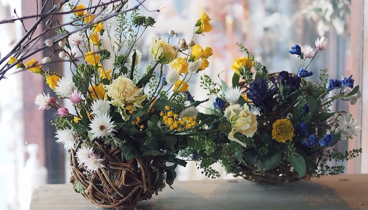 花に触れる贅沢な時間 ドライ・プリザーブド・ボトルフラワーコース